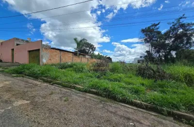 Terreno à venda no Jardinópolis, Divinópolis 