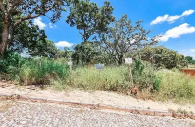 Terreno à venda no Jardim das Acácias, Divinópolis 