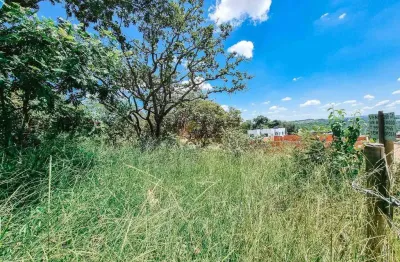 Terreno à venda no Jardim das Acácias, Divinópolis 