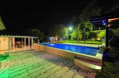 Casa à venda, 3 quartos, 1 suíte, 8 vagas, ermida - divinópolis/mg