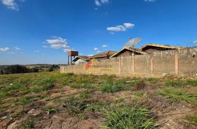 Terreno à venda no Ermida, Divinópolis 