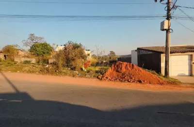 Terreno à venda no Jardim Candidés, Divinópolis 