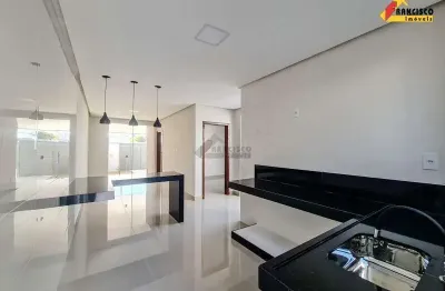 Casa à venda, 3 quartos, 1 suíte, 3 vagas, belvedere - divinópolis/mg