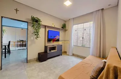 Casa com 3 quartos à venda no São José, Divinópolis 