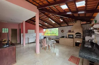 Chácara à venda, 4 quartos, 3 suítes, 10 vagas, ermida - divinópolis/mg