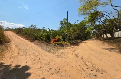 Terreno à venda no Cacôco, Divinópolis 