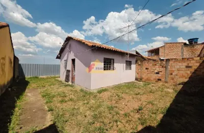Casa à venda, 2 quartos, 2 vagas, jardim copacabana - divinópolis/mg