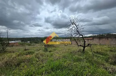 Terreno à venda no Residencial Lagoa Park, Divinópolis 