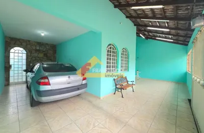 Casa à venda, 4 quartos, 1 suíte, 2 vagas, bom pastor - divinópolis/mg