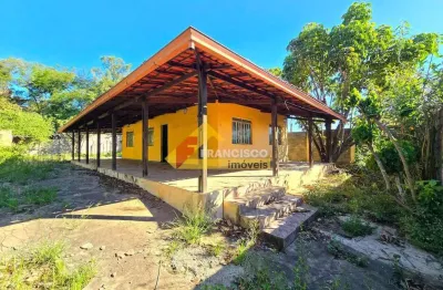 Casa com 3 quartos à venda no Ermida, Divinópolis 