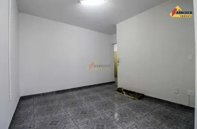 Sala comercial para alugar no Centro, Divinópolis 