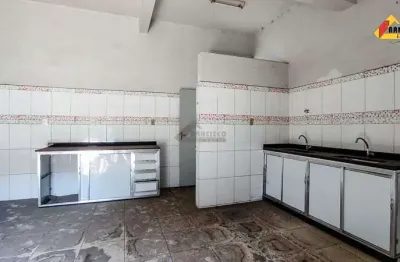 Ponto comercial para alugar no Porto Velho, Divinópolis 