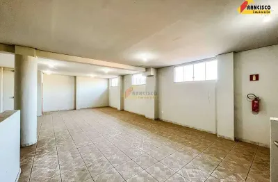 Ponto comercial para alugar no Jardim Candelária, Divinópolis 