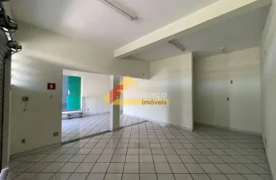 Ponto comercial para alugar no Santa Clara, Divinópolis 