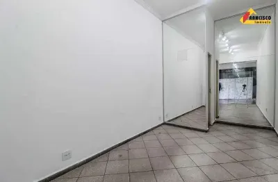 Ponto comercial para alugar no Santa Clara, Divinópolis 