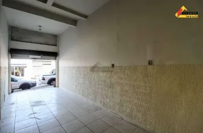 Ponto comercial para alugar no Centro, Divinópolis 