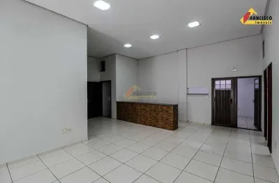 Ponto comercial para alugar no Bom Pastor, Divinópolis 