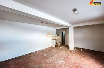 Ponto comercial para alugar no Afonso Pena, Divinópolis 