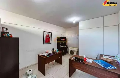 Ponto comercial para alugar no Santa Clara, Divinópolis 