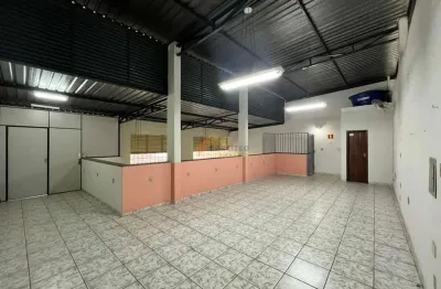 Barracão / Galpão / Depósito para alugar no São José, Divinópolis 