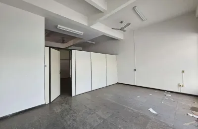 Ponto comercial para alugar no Santo Antônio, Divinópolis 