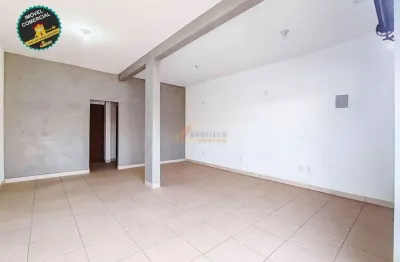 Ponto comercial para alugar no Anchieta, Divinópolis 