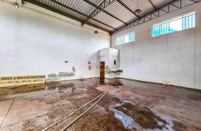 Ponto comercial para alugar no Niterói, Divinópolis 