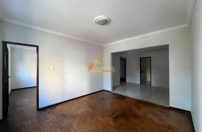 Apartamento com 4 quartos para alugar no Centro, Divinópolis 