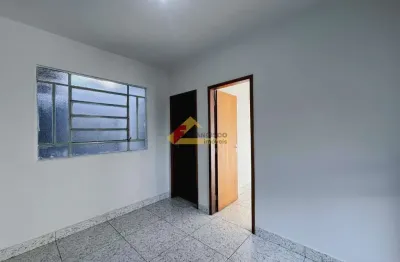 Casa com 2 quartos para alugar no Porto Velho, Divinópolis 