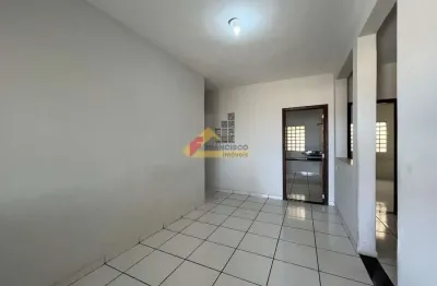 Casa com 2 quartos para alugar no Porto Velho, Divinópolis 