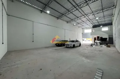 Barracão / Galpão / Depósito para alugar no Planalto, Divinópolis 