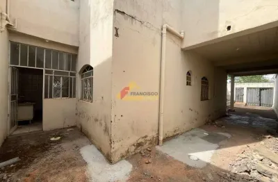 Apartamento com 3 quartos para alugar no Belvedere, Divinópolis 