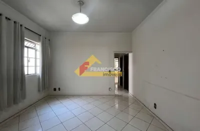 Casa comercial para alugar no Centro, Divinópolis 