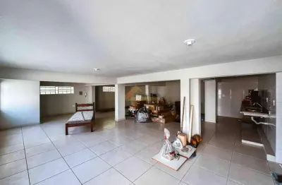 Casa para alugar no São José, Divinópolis