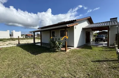 Casa com 2 quartos à venda na Rua Ararangua, 125, Praia Azul, Passo de Torres