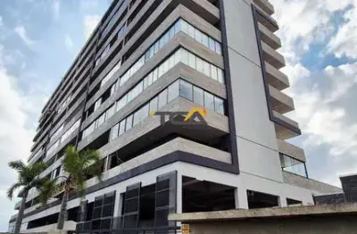 Apartamento 02 dormitórios mobiliado com sacada e vista para o rio