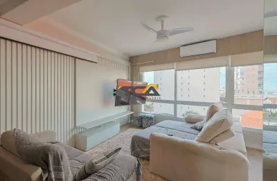 Apartamento 03 dormitórios mobiliado e com vista para o mar apenas 02 quadras do
