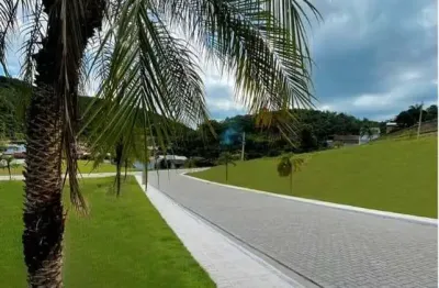 Terreno à venda no Bateas, Brusque 