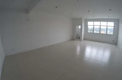 Sala comercial para locação em brusque, são luíz, 2 banheiros, 1 vaga