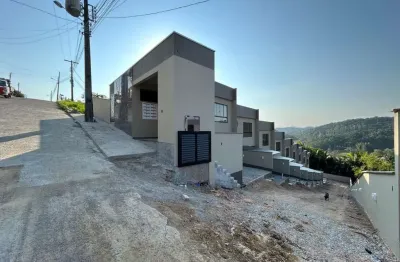 Casa para venda em brusque, tomaz coelho, 2 suítes, 2 banheiros, 2 vagas