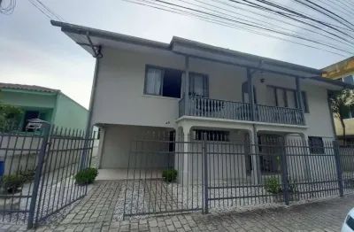 Casa à venda no São Luiz, Brusque 