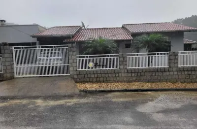 Casa para Venda em Brusque, Tomaz Coelho, 3 dormitórios, 2 banheiros, 2 vagas
