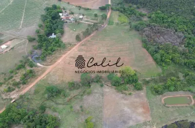 Sítio para pecuária com 7 hectares à venda por R$ 800.000,00 em Santo Antônio da Alegria/SP
