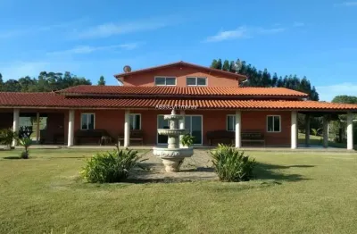 Execelente chacara, alto padrao, oportunidade unica, divisa de porto feliz com capivari