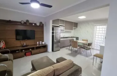 Casa à venda em indaiatuba-sp, 2 quartos, 2 suítes, 1 sala, 2 vagas de garagem, 118 m² - imperdível!