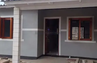 Casa com 3 quartos à venda na Rua Indianápolis, 85, Mato Grande, Canoas por R$ 320.000