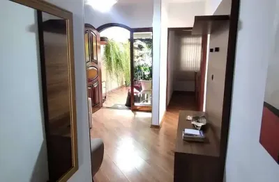 Casa com 3 quartos à venda na Rua Tenente Ary Rauen, Vila Cleonice, São Paulo