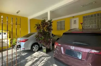 Casa com 4 quartos à venda na Rua Felício Tomazini, Vila Cleonice, São Paulo