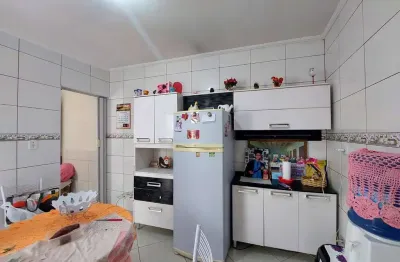Casas para renda - próximo ao ponto final vila guarani