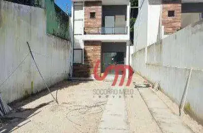 Casa com 3 quartos à venda na Rua Professor Aloysio Barros Leal, Cidade dos Funcionários, Fortaleza